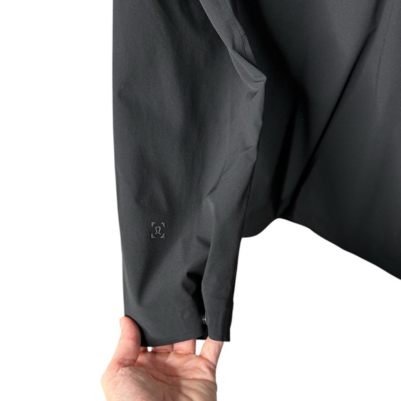 lululemon | Parkway Light Blazer in Black Medium - Picture 6 of 9